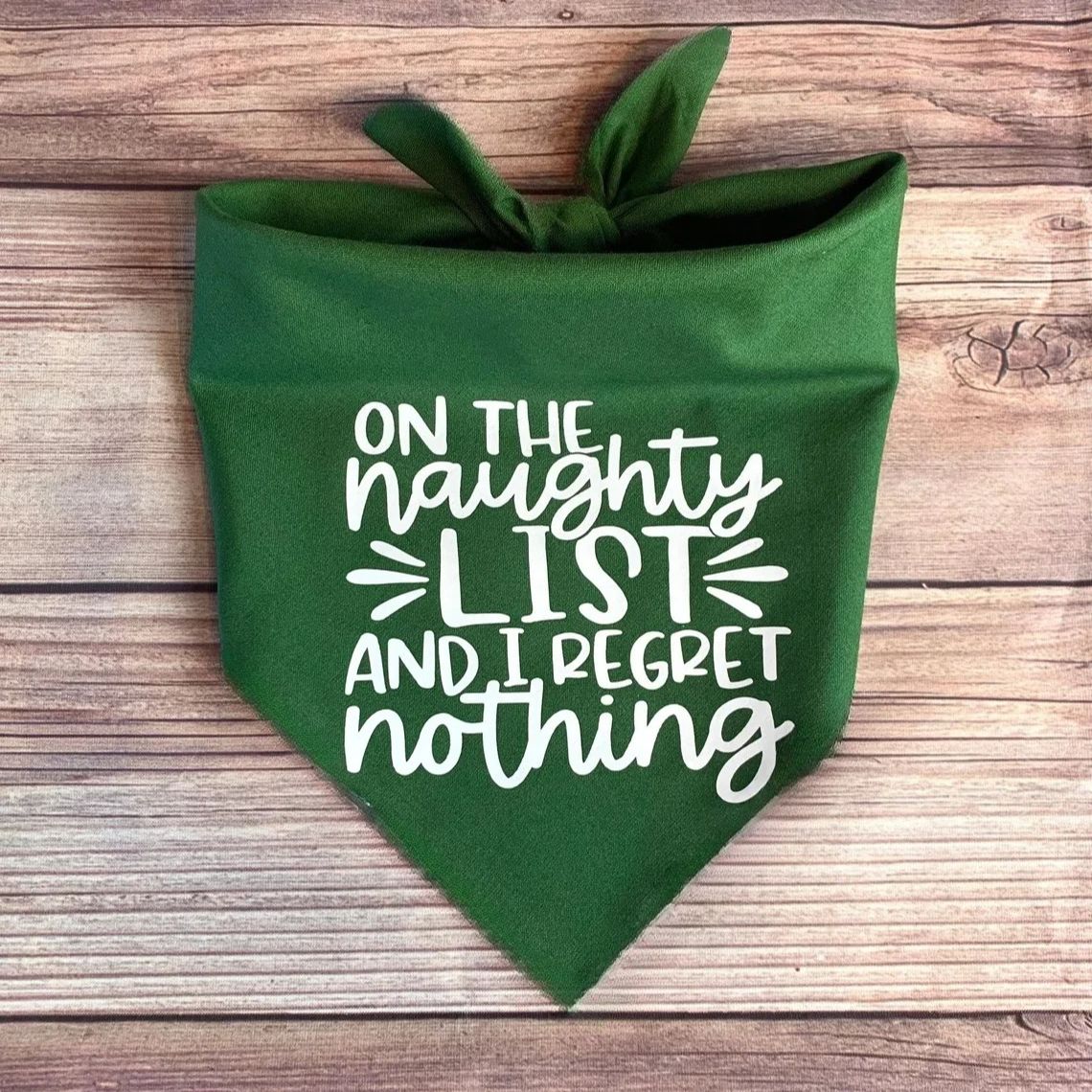 Pet Supplies List - On The Naughty List 面白いバンダナ ペット犬用