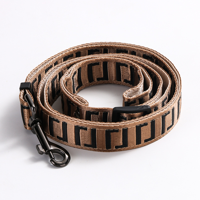 パーソナライズされた犬用ハーネス、ノープルタイプ、調節可能な - No Pull Dog Harness のレビューと価格